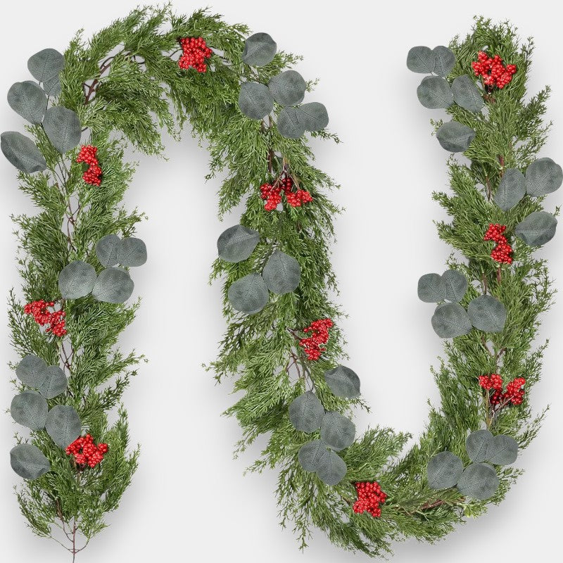 Grinalda Verde com Bagas Vermelhas de Natal